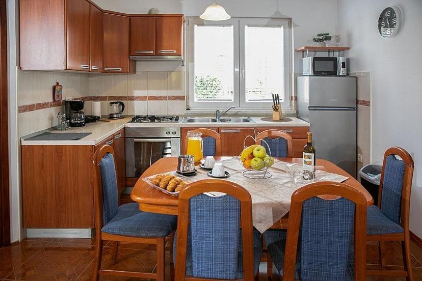 Apartment Orbanic Rovinj Exterior photo